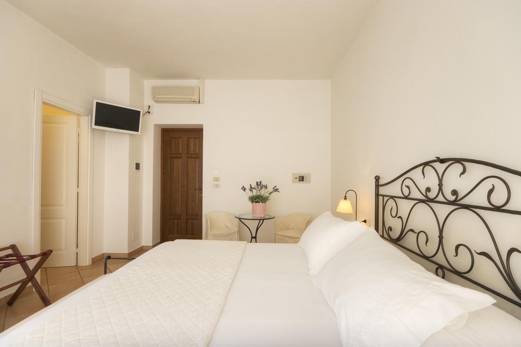Guest House Villa Eva Sirolo Buitenkant foto